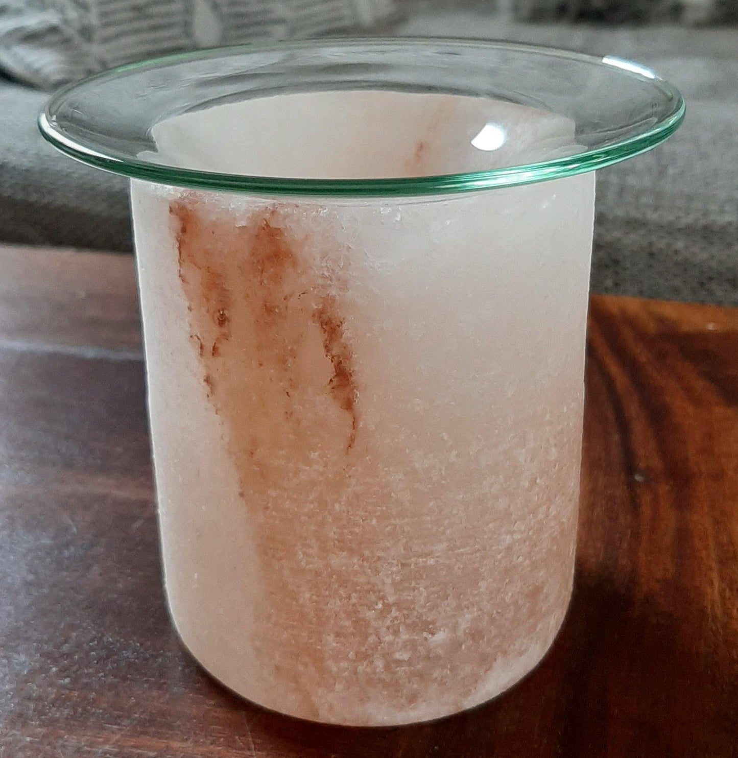 Duftlampe von Himalayan, Salzlampe mit Glasschale - KamelundMilch.de