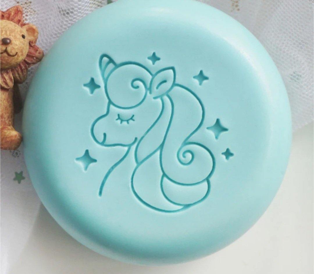 Seifenstempel aus Acrylglas mit verschiedenen Designs - KamelundMilch.de