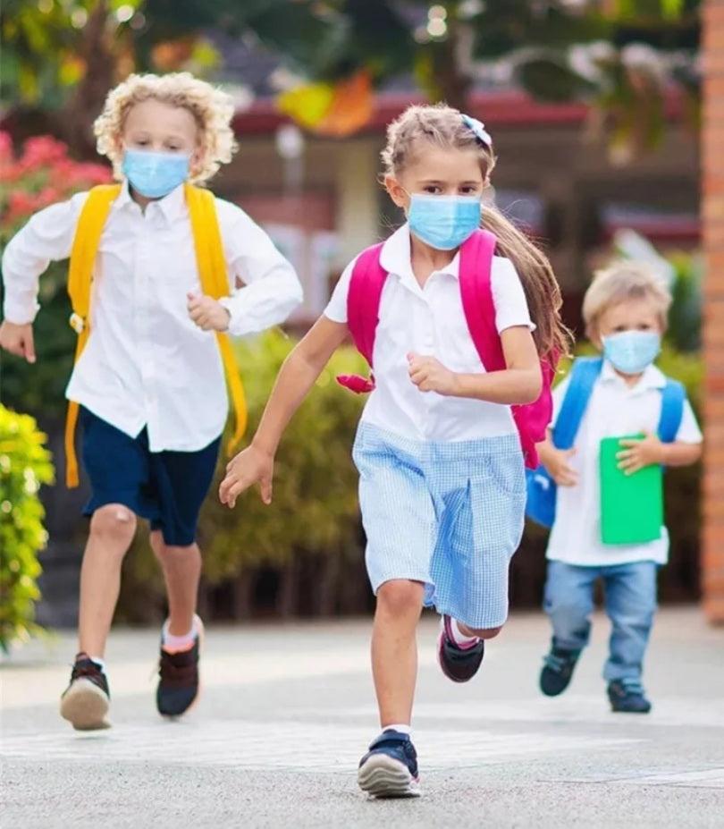 OP-Maske für Kinder 3-lagig rosa oder blau - 10 Stück - KamelundMilch.de